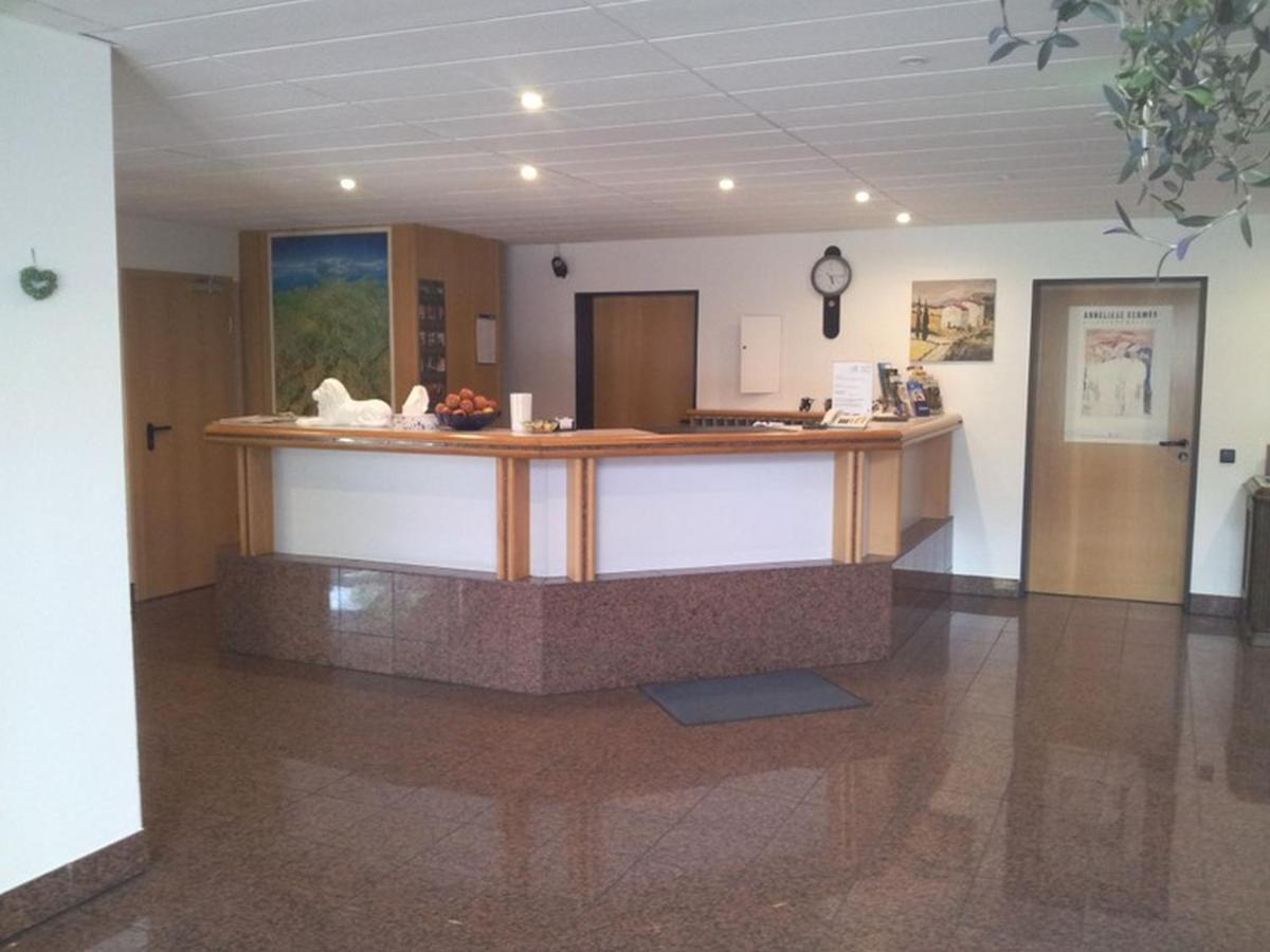 Loewen Hotel Arian Allmersbach im Tal Экстерьер фото