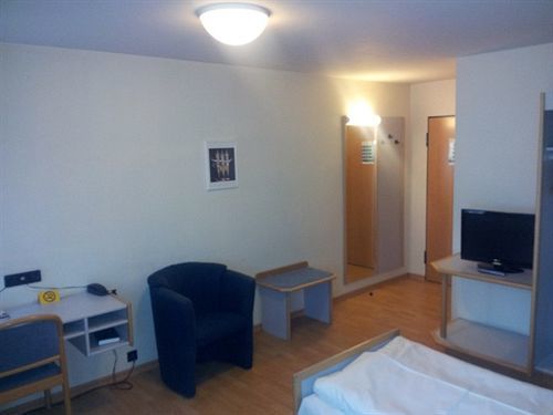 Loewen Hotel Arian Allmersbach im Tal Экстерьер фото
